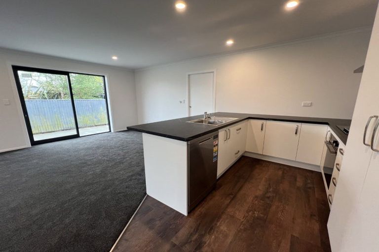 Photo of property in 121a Heretaunga Street, Palmerston North, 4414