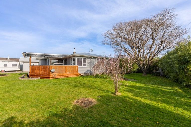Photo of property in 15 Kauri Street, Taradale, Napier, 4112