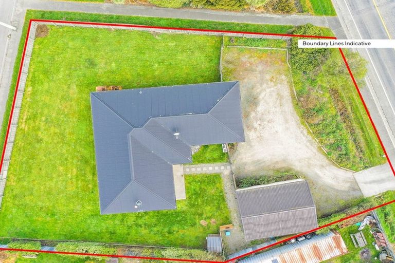 Photo of property in 4 Rangiora Woodend Road, Woodend, 7610