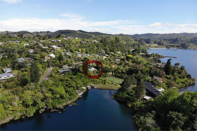 Photo of property in 6 Calder Road, Lake Okareka, Rotorua, 3076