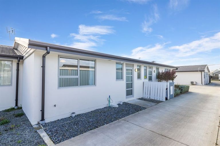 Photo of property in 4/21 Allard Street, Edgeware, Christchurch, 8013
