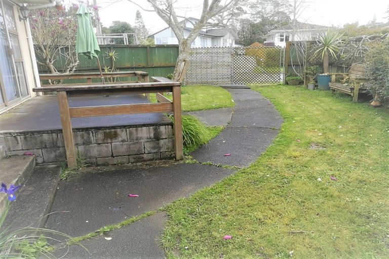 Photo of property in 35 Daytona Road, Henderson, Auckland, 0610