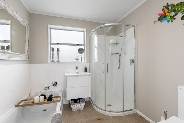 Photo of property in 17 Tennyson Street, Petone, Lower Hutt, 5012