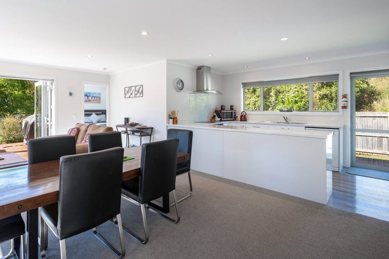 Photo of property in 7a Watino Place, Pohara, Takaka, 7183