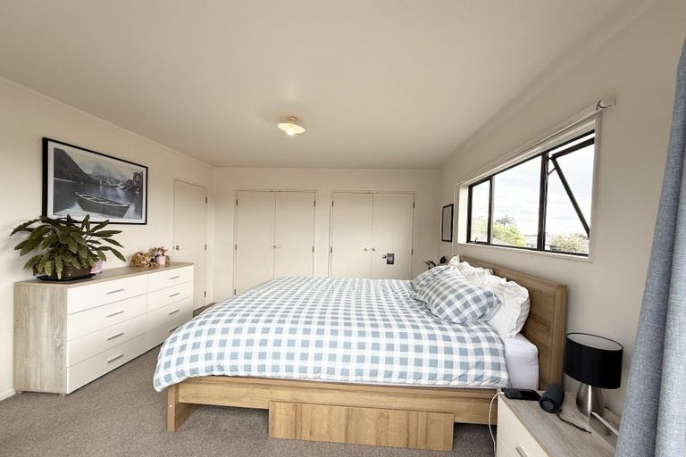 Photo of property in 1/50 Simmental Crescent, Somerville, Auckland, 2014