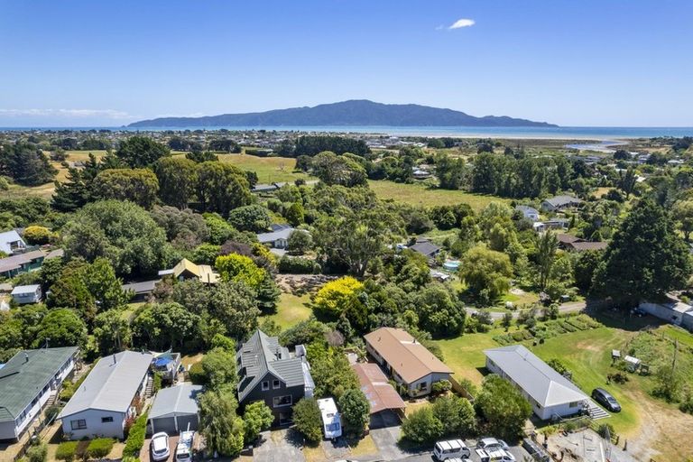 Photo of property in 25 Pitoitoi Street, Otaihanga, Paraparaumu, 5036