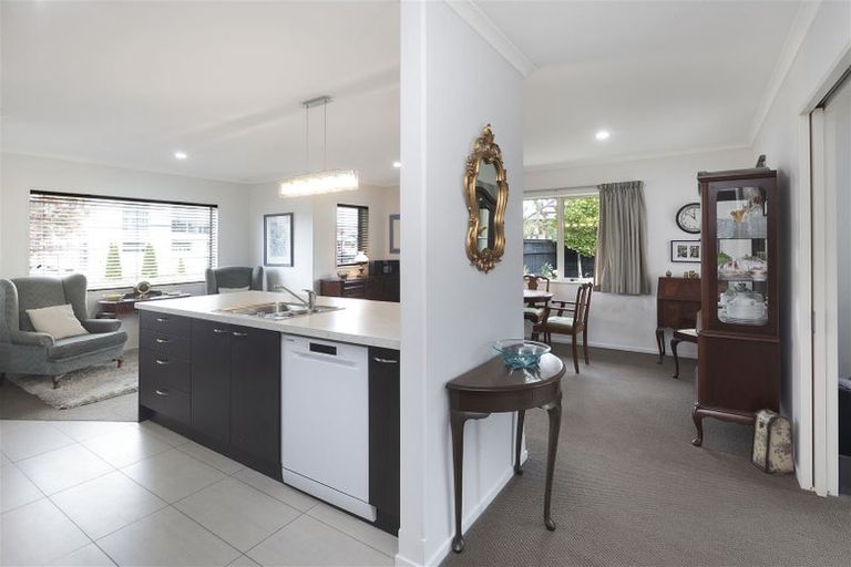 Photo of property in 41 Reka Street, Parklands, Christchurch, 8083