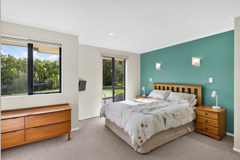 Photo of property in 49 Terry Smyth Drive, Kumeu, 0892