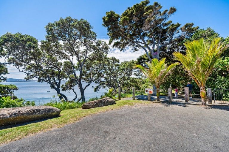 Photo of property in 2 Platinum Place, Matapouri, Whangarei, 0173