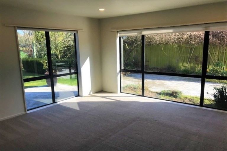 Photo of property in 14 Lordship Place, Templeton, Christchurch, 8042