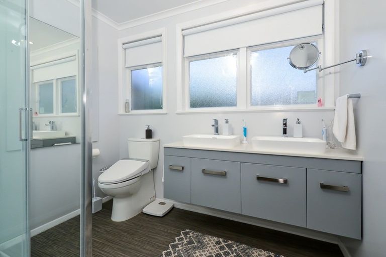 Photo of property in 15a Vernall Street, Nawton, Hamilton, 3200