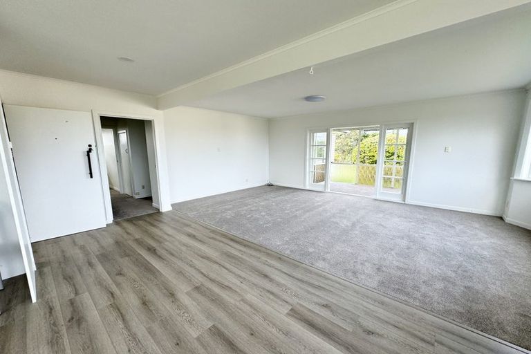 Photo of property in 74 Mcleod Road, Te Atatu South, Auckland, 0610