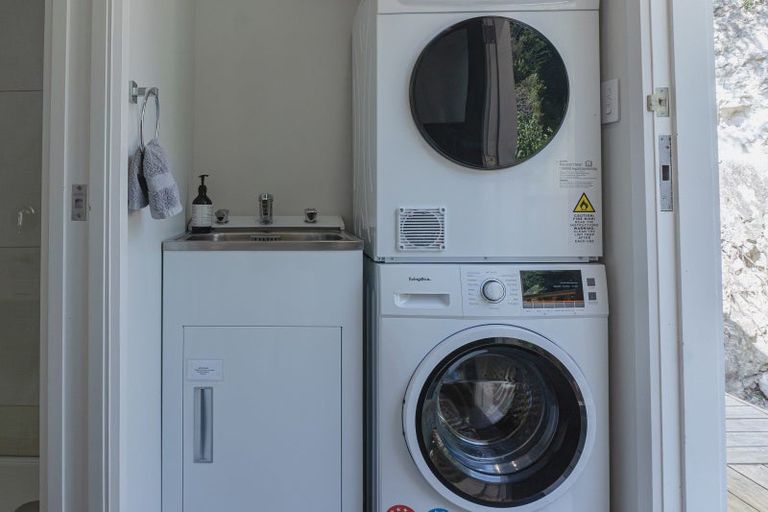 Photo of property in 157 Shakespeare Road, Bluff Hill, Napier, 4110