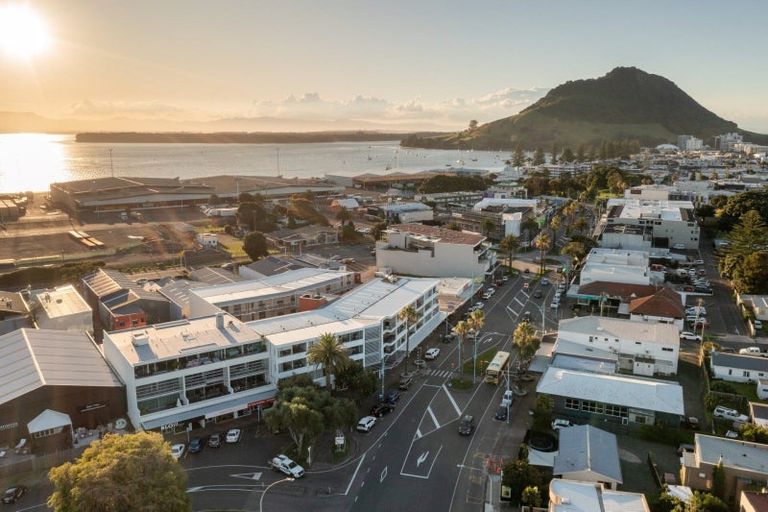 Photo of property in Algarve Apartments, 305/332 Maunganui Road, Mount Maunganui, 3116