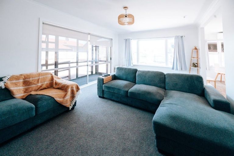 Photo of property in 8 Guildford Street, Tamatea, Napier, 4112