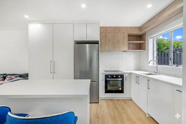 Photo of property in 3/43 Rimu Street, New Lynn, Auckland, 0600