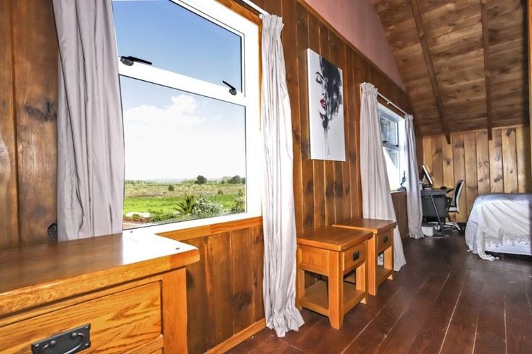 Photo of property in 236 Pukehina Parade, Pukehina, Te Puke, 3189