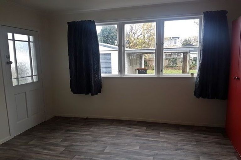 Photo of property in 22 Havill Street, Takaro, Palmerston North, 4410