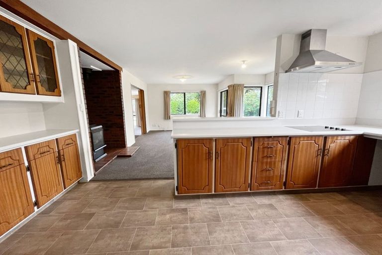 Photo of property in 40 Sayers Crescent, Ilam, Christchurch, 8041