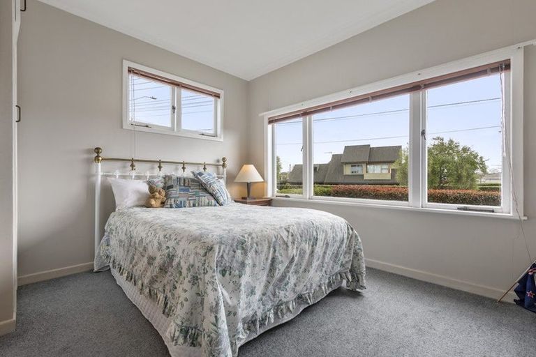 Photo of property in 62 Vauxhall Road, Devonport, Auckland, 0624