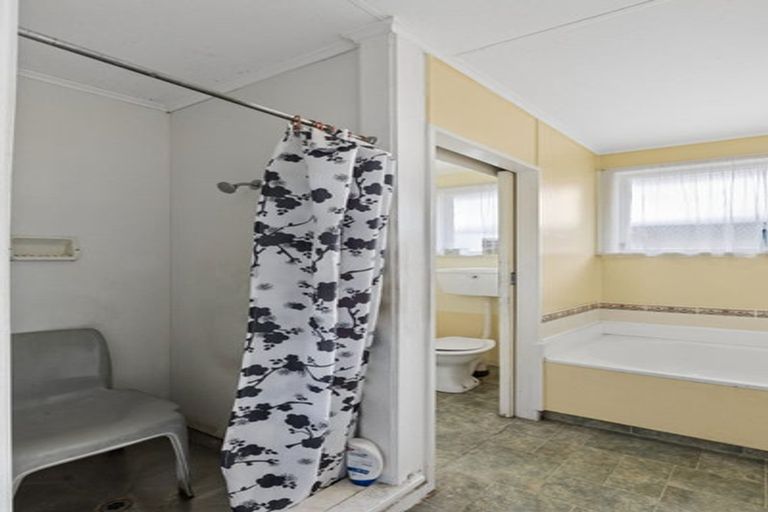 Photo of property in 35 James Henry Crescent, Huntly, 3700