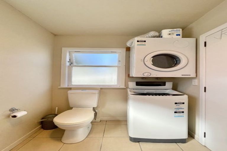 Photo of property in 6/110 Martin Street, Wallaceville, Upper Hutt, 5018