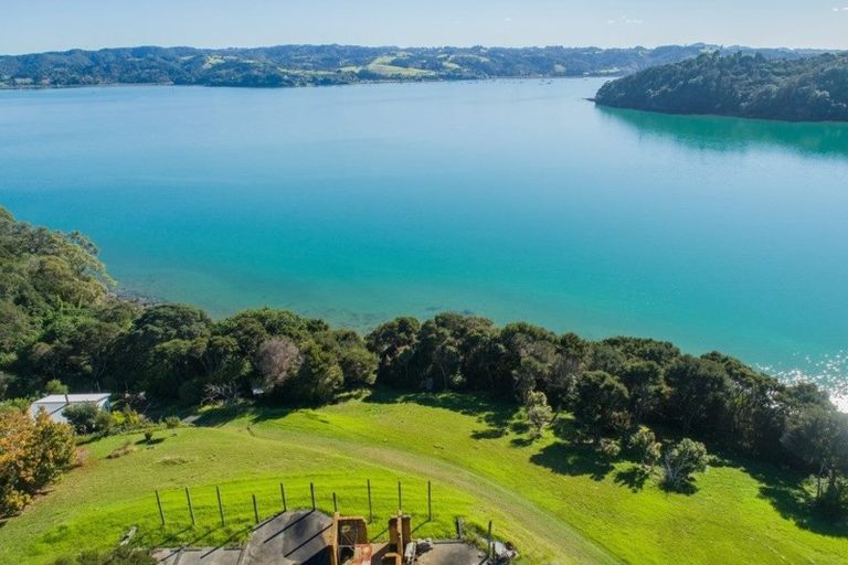 Photo of property in 370 Nook Road, Parua Bay, Whangarei, 0174