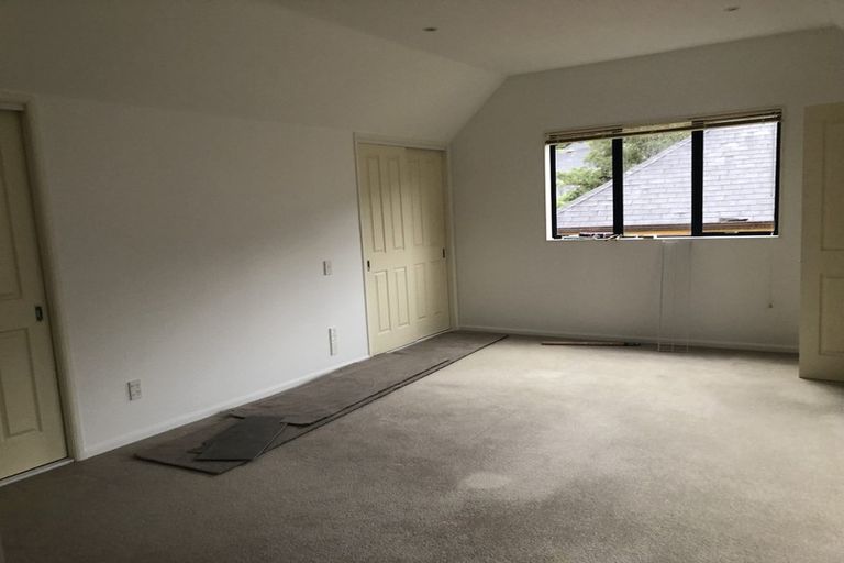 Photo of property in 18 Futuna Close, Karori, Wellington, 6012