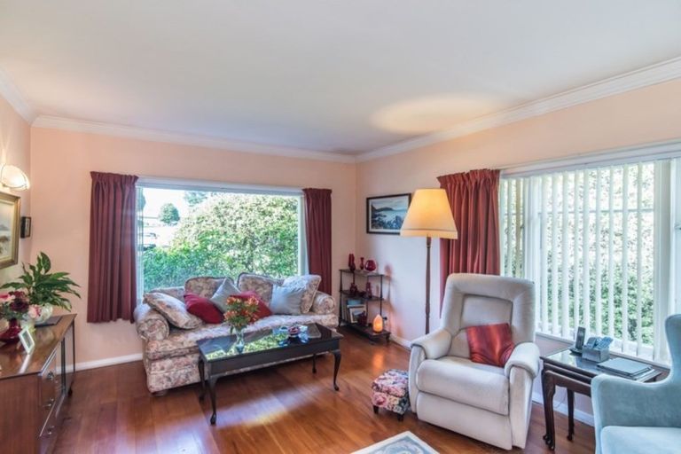 Photo of property in 7-7a Weka Road, Raumati Beach, Paraparaumu, 5032