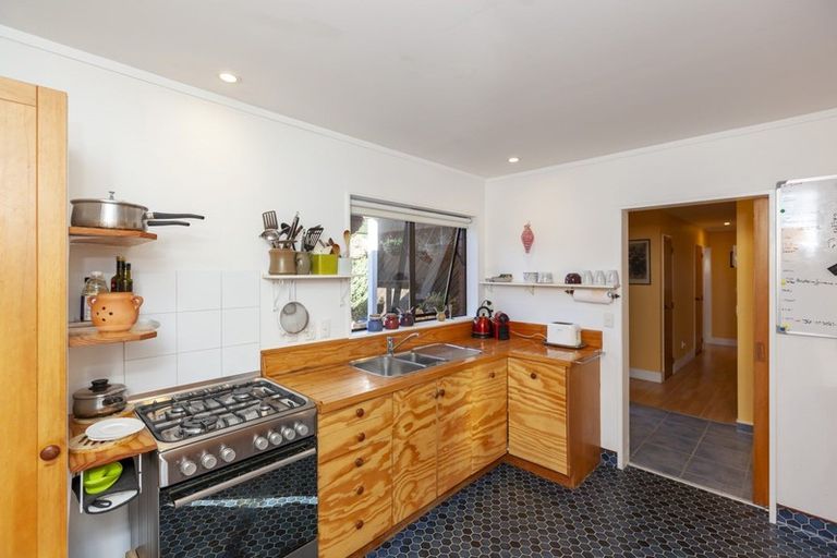 Photo of property in 9a Fiesta Grove, Raumati Beach, Paraparaumu, 5032