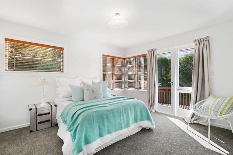 Photo of property in 35 Paparoa Street, Papanui, Christchurch, 8053