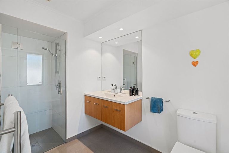 Photo of property in 57 Kings Avenue, Matua, Tauranga, 3110