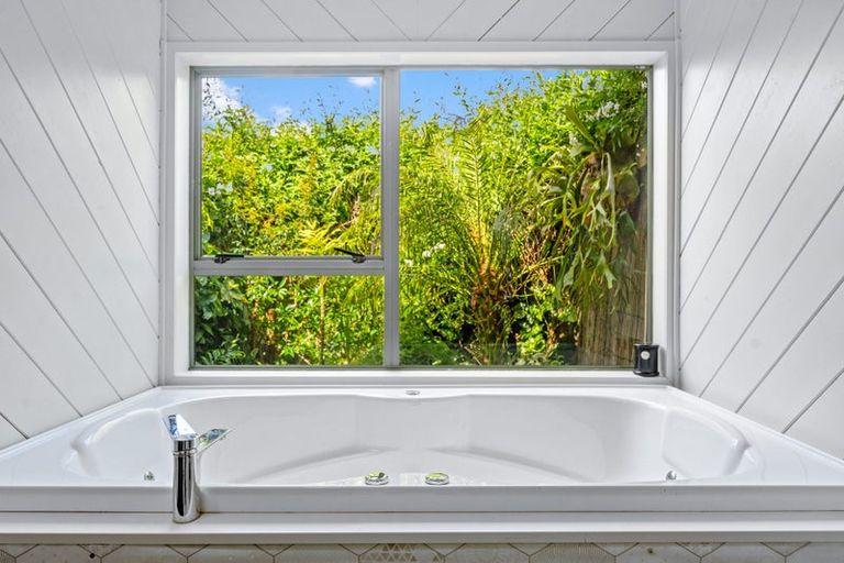 Photo of property in 48 Armitage Road, Wellsford, 0900