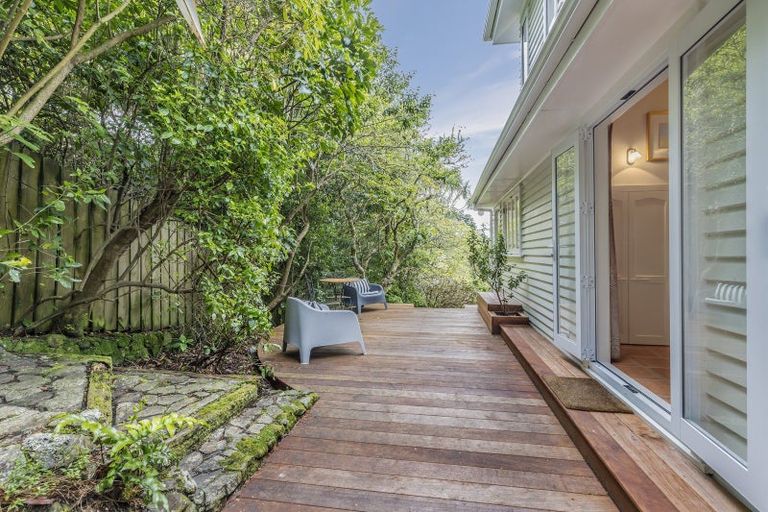 Photo of property in 68 Chamberlain Road, Karori, Wellington, 6012