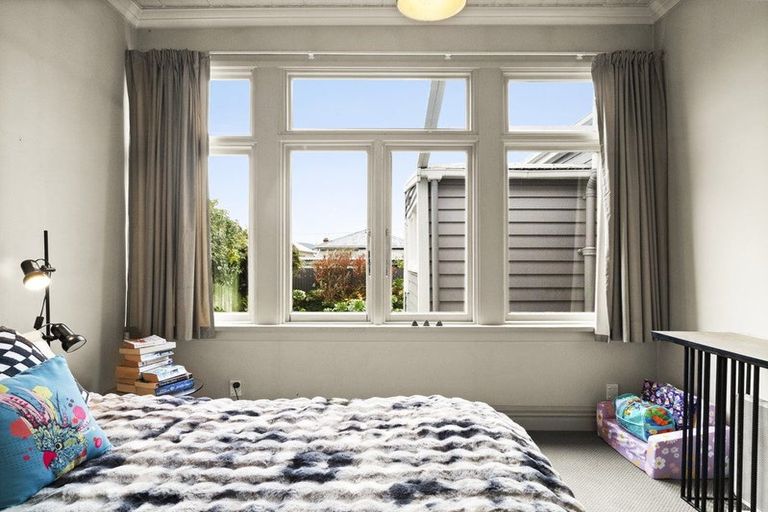 Photo of property in 44 Eastbourne Street, Caversham, Dunedin, 9012