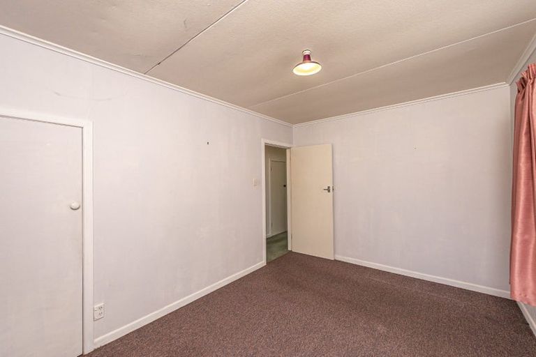 Photo of property in 62 Parkes Avenue, Saint Johns Hill, Whanganui, 4501