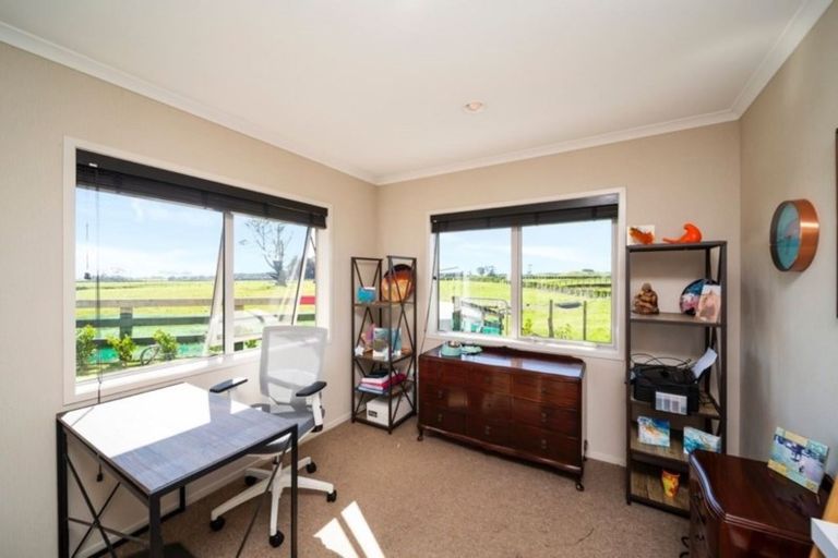Photo of property in 313 Egmont Road, Hillsborough, New Plymouth, 4372