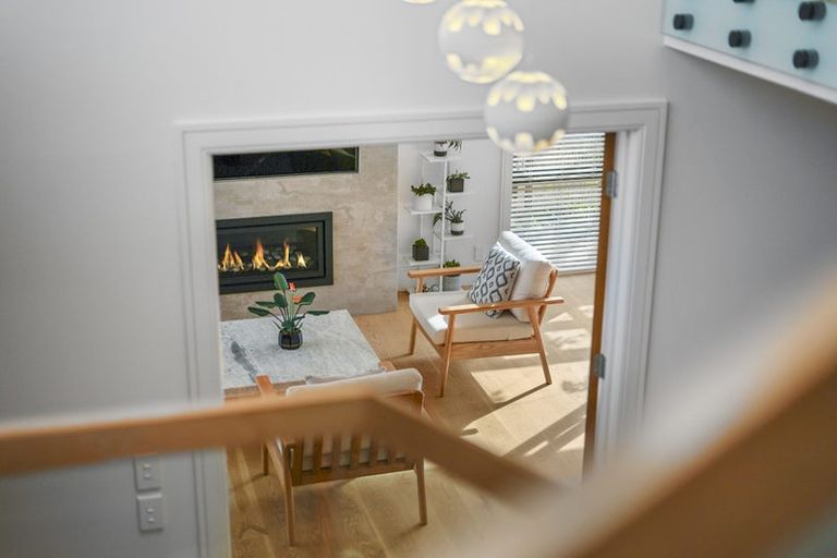 Photo of property in 37 Lake Pupuke Drive, Takapuna, Auckland, 0622