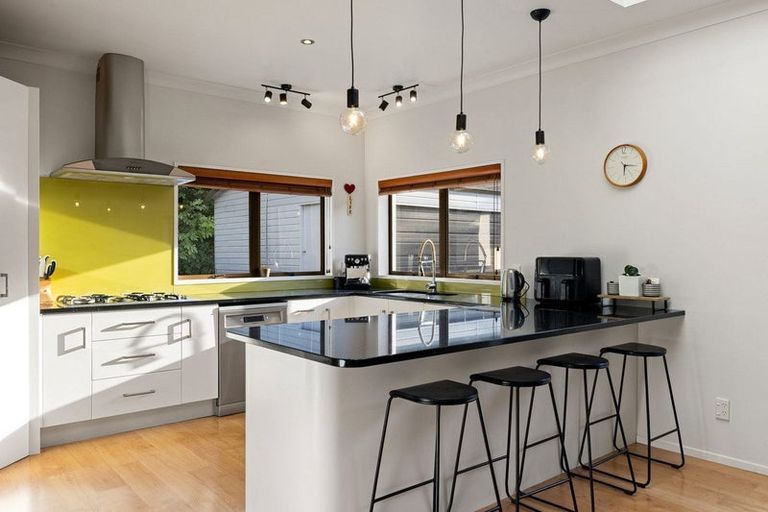 Photo of property in 37b Hall Street, Cambridge, 3434