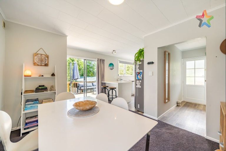 Photo of property in 54 Kairimu Street, Stokes Valley, Lower Hutt, 5019