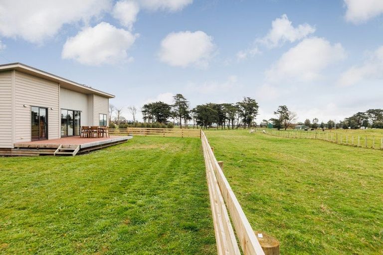 Photo of property in 212 Puke Puke Road, Himatangi, Foxton, 4891