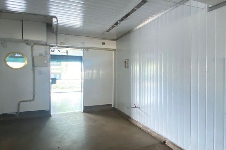 Photo of property in 5a Memorial Avenue, Ilam, Christchurch, 8053