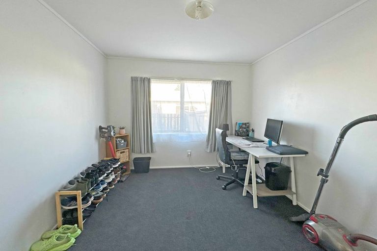 Photo of property in 24a Lloyd Drive, Nawton, Hamilton, 3200