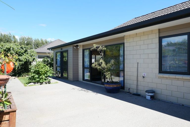 Photo of property in Georgia Estate, 24/3 Georgia Grove, Paraparaumu, 5032