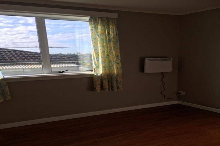 Photo of property in 74 Ridge Road, Howick, Auckland, 2014