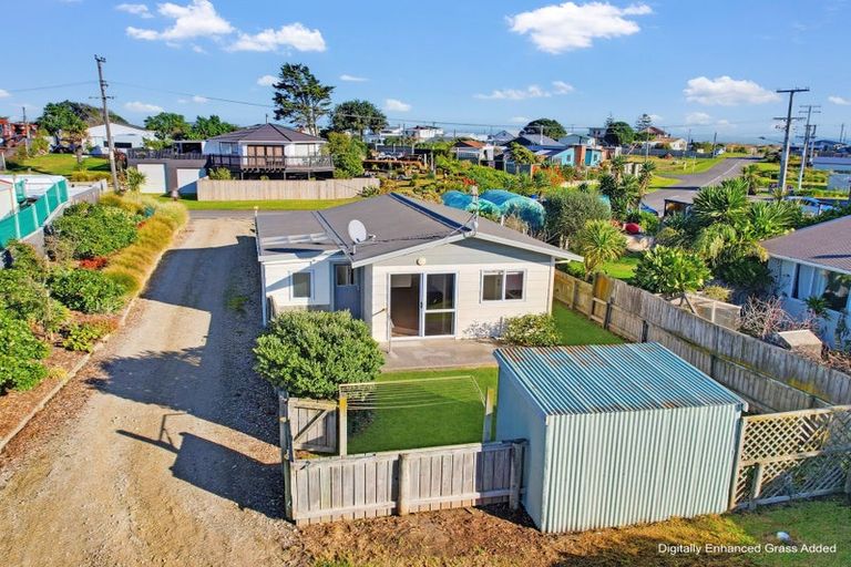 Photo of property in 52 Wainui Street, Koitiata, Whanganui, 4581