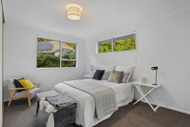 Photo of property in 5 Holmcroft Court, Cracroft, Christchurch, 8022