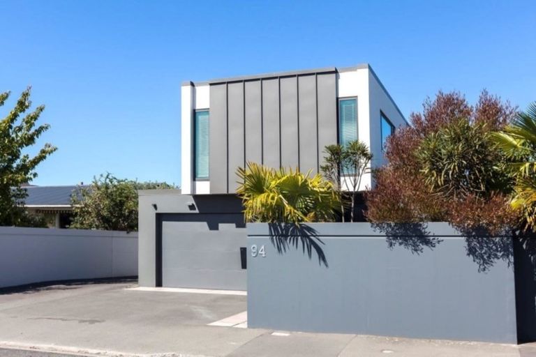 Photo of property in 94 Office Road, Merivale, Christchurch, 8014