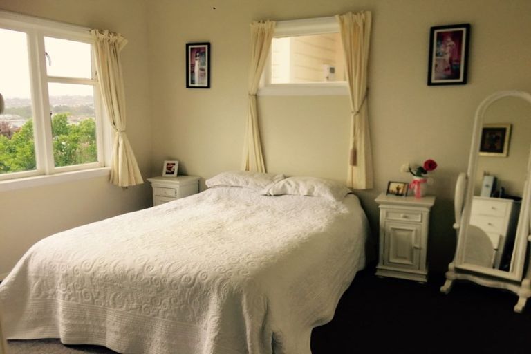 Photo of property in 34 Crawford Road, Kilbirnie, Wellington, 6022