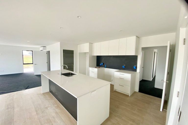 Photo of property in 45 Suffolk Drive, Kirwee, 7571